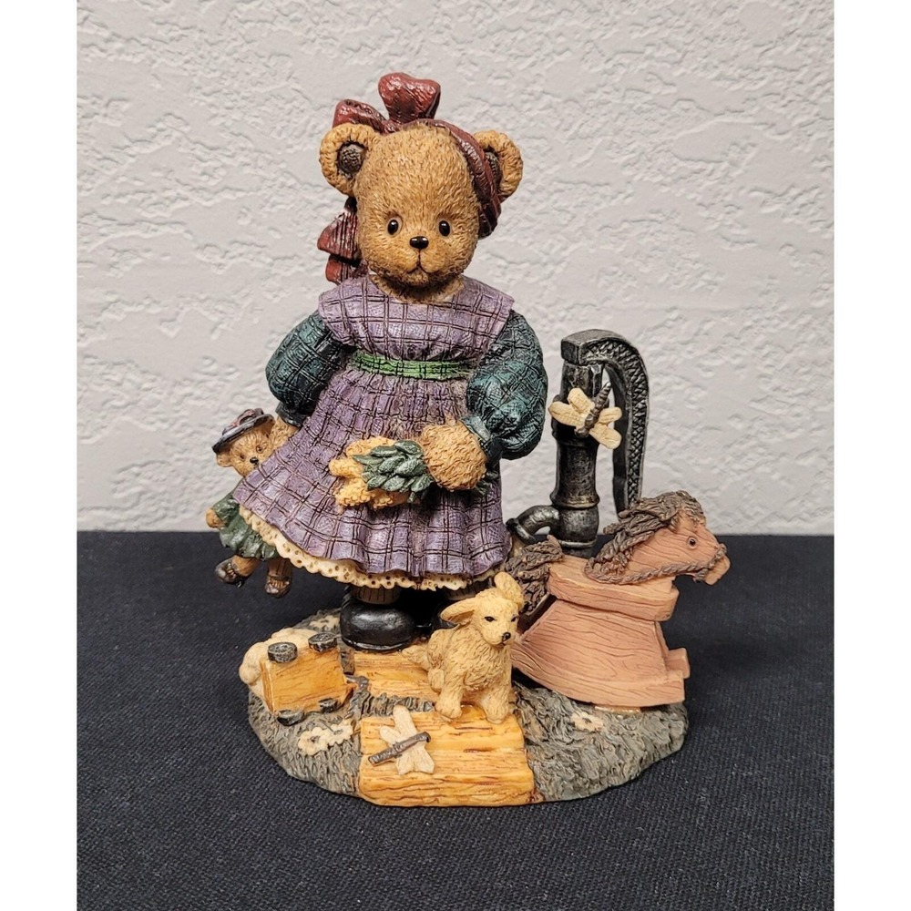 1997 Berry Hill Bears Stroll in the Meadow Figurine by Young's